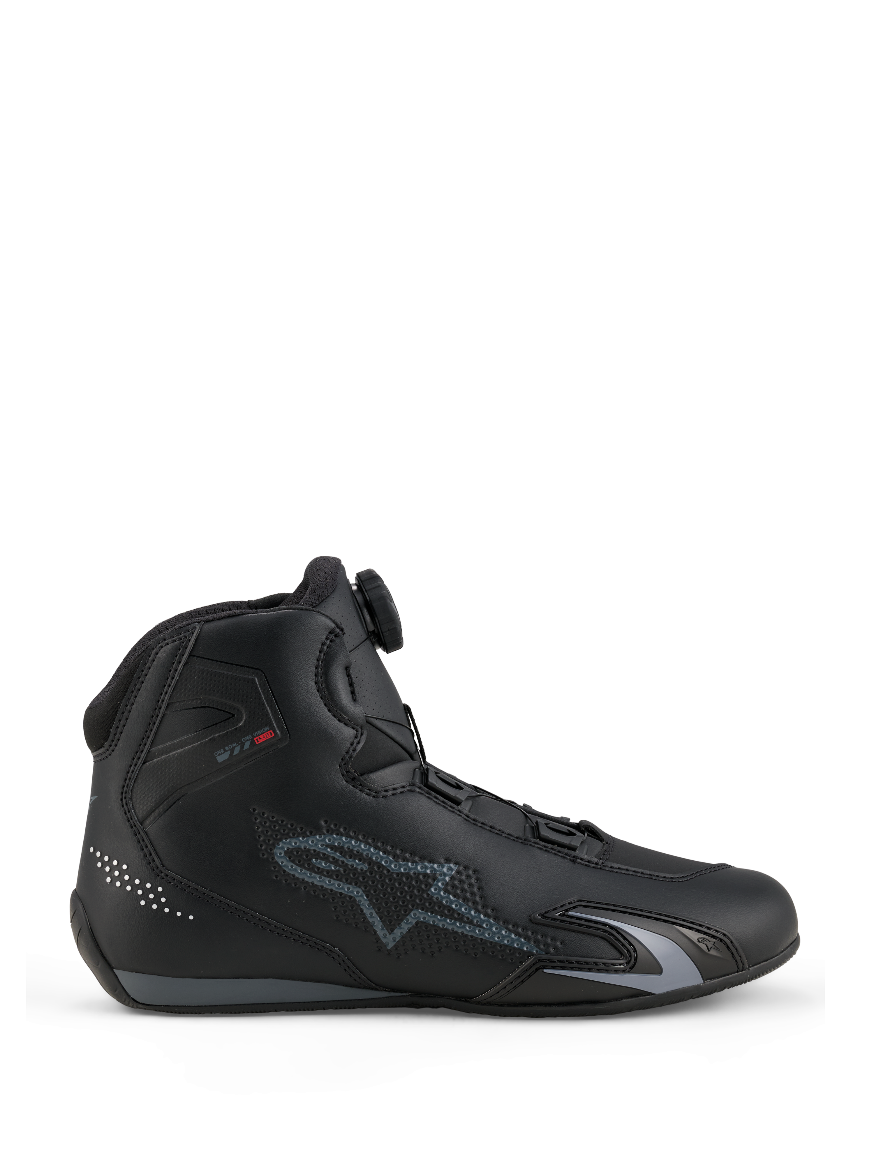 Alpinestars Celer Schuhe, Motorradschuhe, Schwarz und Dunkelgrau, Seitenansicht mit dem Rotor-Verschlusssystem-Drehrad auf der Zunge, Obermaterial aus technischer Mikrofaser mit grauem Alpinestars-Logo, schlankes Sport- und Rennprofil