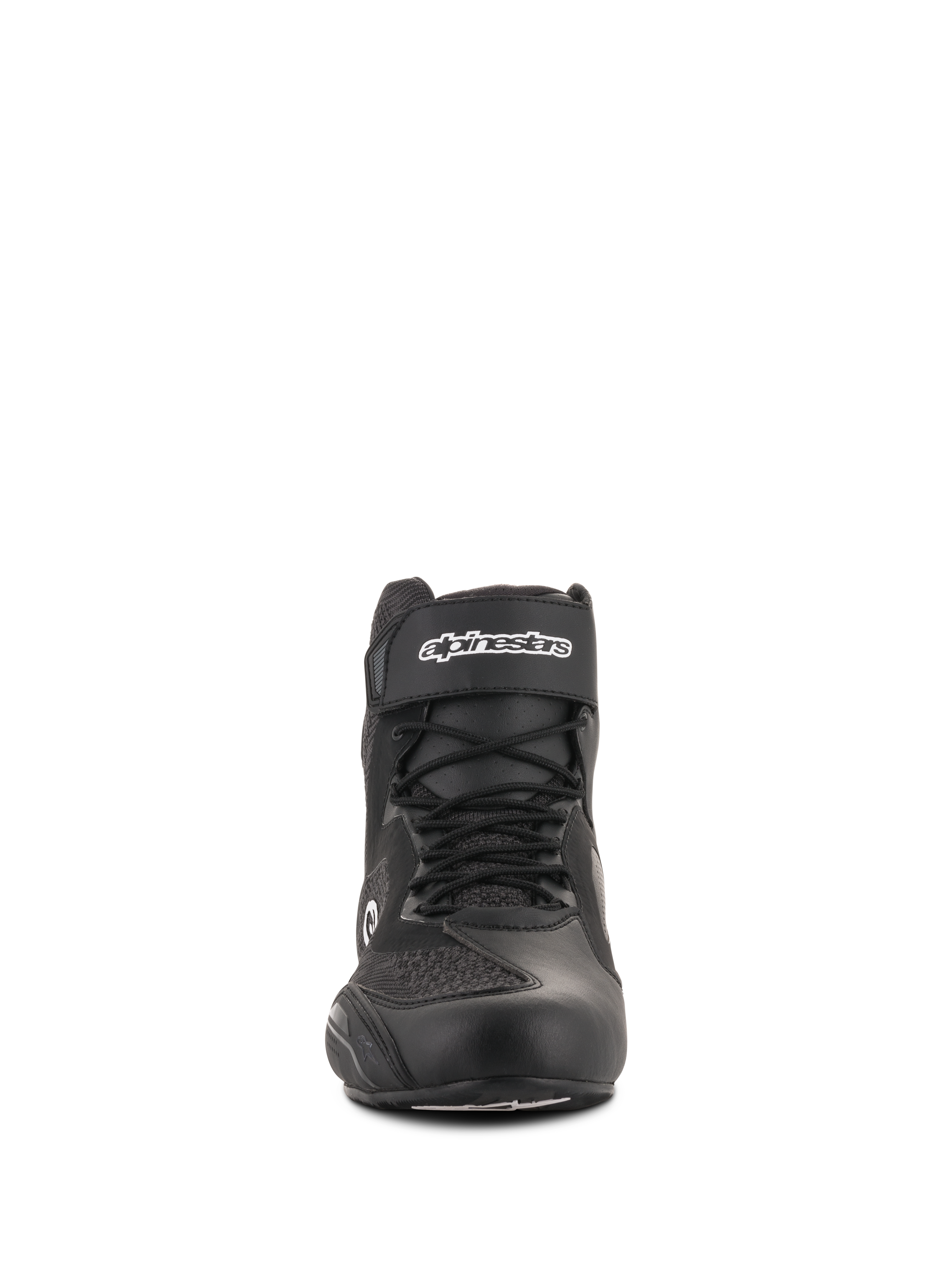 Alpinestars Faster-3 Rideknit® Schuhe, Motorradschuhe, Schwarz, Frontansicht, mit Klettverschluss am Knöchel und weißem Branding, Schnürsenkeln und atmungsaktiven Strick-Mesh-Einsätzen, elegantes Schuhwerk für die Straße