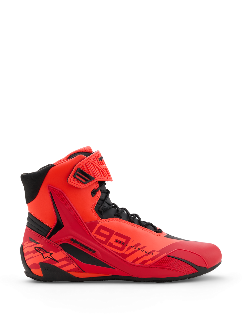 Alpinestars MM93 Faster-4 Schuhe, Motorradschuhe, Rot Fluo, Hellrot und Schwarz, Seitenansicht, mit markantem 93 Marc Marquez Branding, Schnürverschluss mit Klettverschluss am Knöchel und schützenden TPR-Details.