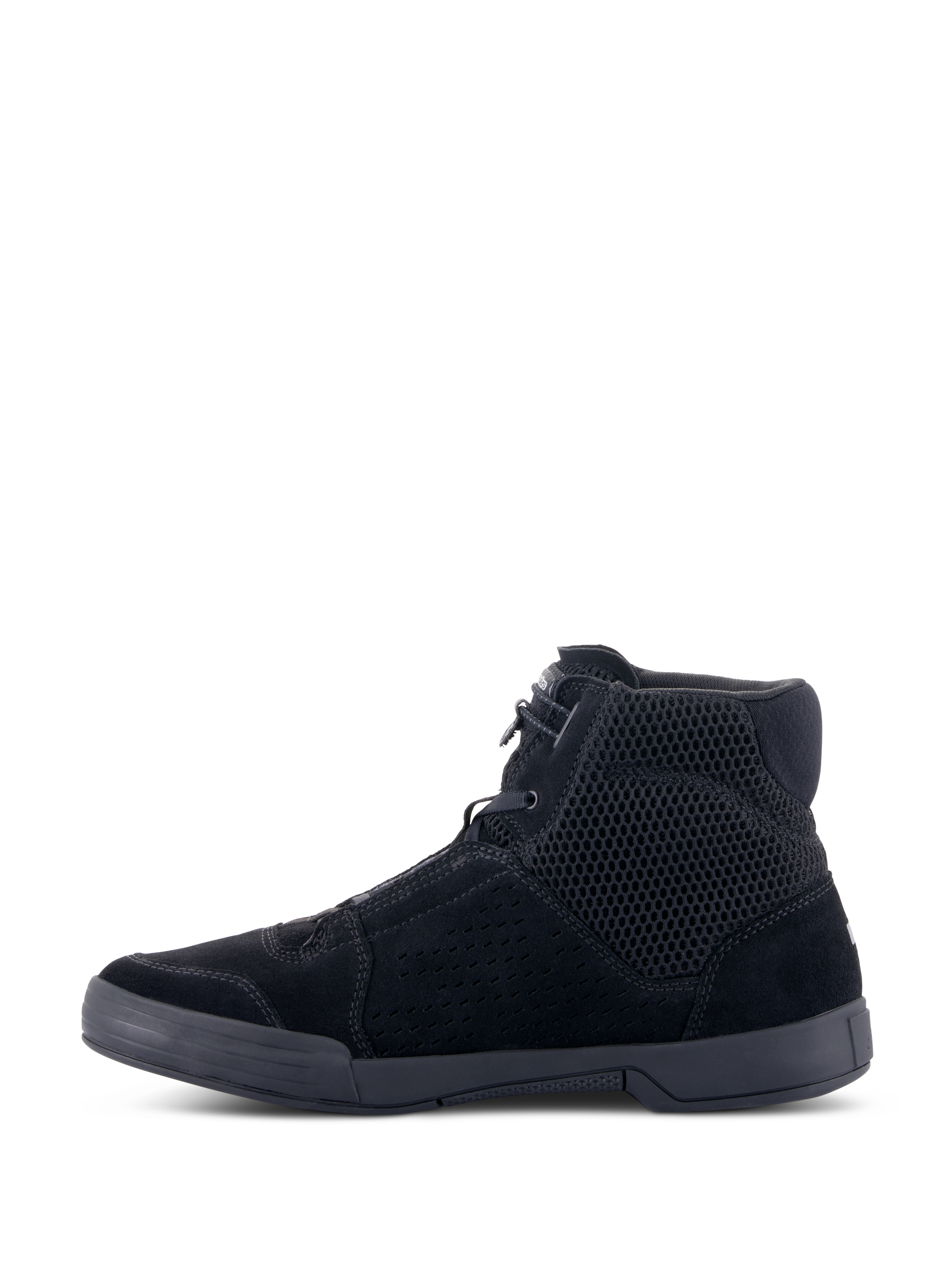 Alpinestars Chrome Air Schuh, urbaner Motorradschuh, Schwarz/Schwarz, Seitenansicht, High-Top-Sneaker-Design aus atmungsaktivem Mesh und Spaltleder, flache Gummisohle