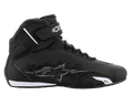 Alpinestars Sektor Schuhe, Motorradschuhe, Schwarz und Weiß, Seitenprofil mit leichtem Mikrofaser-Obermaterial, Schnellschnürsystem und Klettverschluss-Knöchelriemen mit weißem Branding, schlankes, schützendes Design für Straßenfahrten