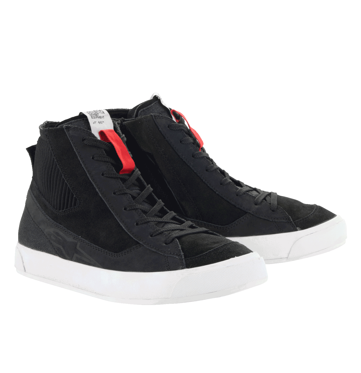 Alpinestars Stated Schuhe, urbane Motorradschuhe, Schwarz mit weißen Sohlen, Retro-Street-Sneaker-Stil, High-Top-Design aus Nubuk- und Wildleder, klassische Schnürung mit roten Akzenten, schützendes Schuhwerk für urbanes Fahren