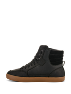 Alpinestars J-6 Wasserdichter Schuh, Motorradschuh, Schwarz mit brauner Gummisohle, Seitenprofil-Ansicht, High-Top-Sneaker-Design, Obermaterial aus Leder, lässiges urbanes Motorrad-Schuhwerk