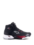 Alpinestars CR-X Damen Drystar® Fahrerschuh, Motorradschuh, Schwarz, Weiß und Diva Pink, Profilansicht mit weißem Alpinestars-Logo, pinkfarbenen Verlaufsakzenten an der Zwischensohle und Stella-Branding am Knöchel, schlankes wasserdichtes Design im Sneaker-Stil.