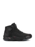 Alpinestars CR-X Drystar® Riding Shoes, Motorradschuhe, Schwarz, Seitenansicht, schlankes, von Sneakern inspiriertes Design mit robuster Außensohle, Drystar-Branding und schützenden Knöchelscheiben