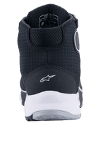 Alpinestars CR-X Drystar® Motorradschuhe, Schwarz und Weiß, Rückansicht mit weißer Zwischensohle und Fersenlogo, texturiertes Textil-Obermaterial mit schützender High-Top-Konstruktion, für wasserdichtes Motorradfahren und Gehkomfort