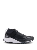 Alpinestars Meta XR V2 Schuhe, Sportswear-Schuhe, Schwarz und Weiß, Obermaterial aus technischem Mesh mit markanter weißer Zwischensohle und robuster dunkelgrauer Außensohle, sportlich-lässiges Design mit elastischem Schaft und Alpinestars-Branding