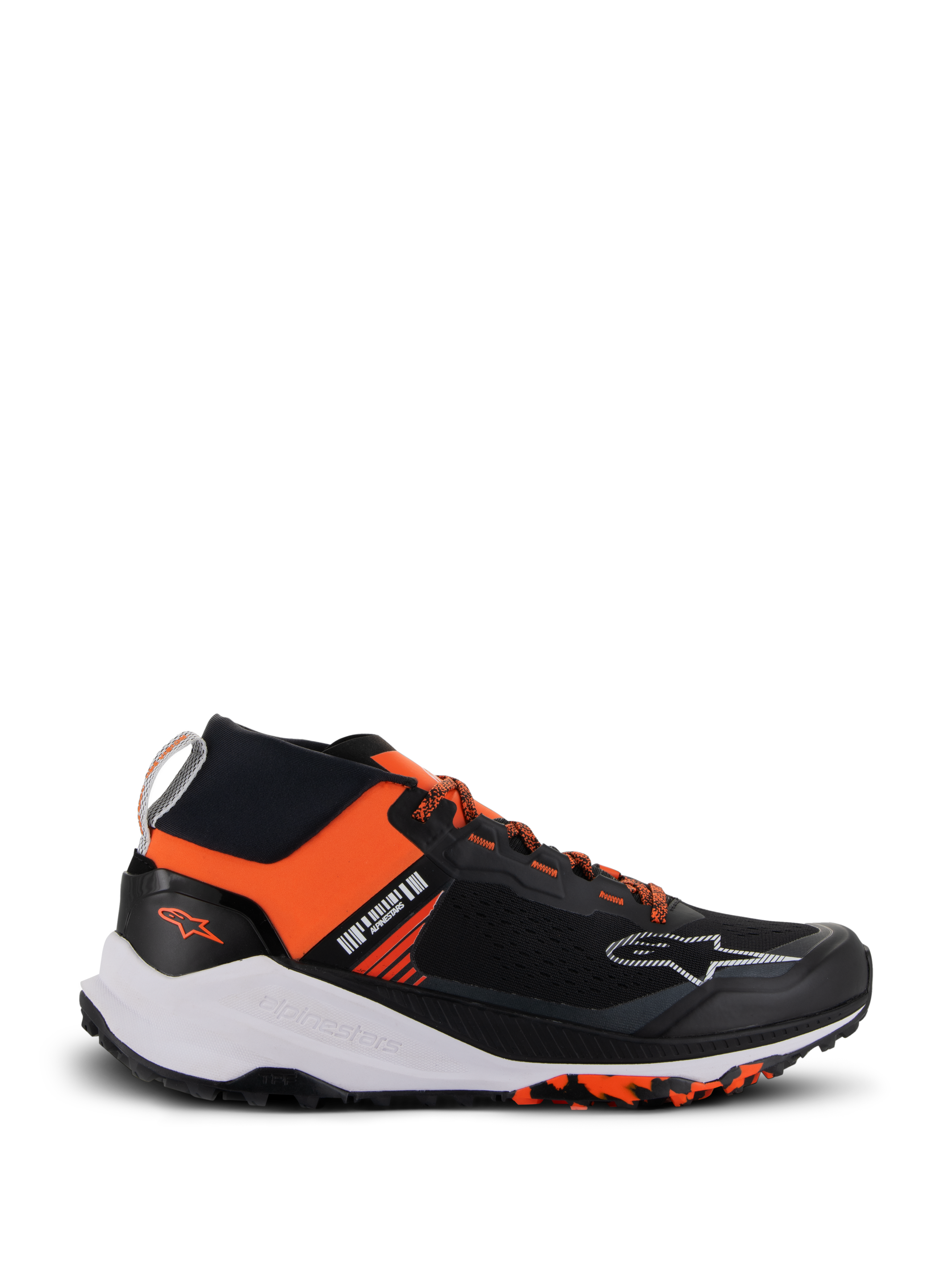 Alpinestars Meta XR V2 Schuhe, sportliche Freizeit-Sneaker, Schwarz und Orange, mit einteiligem Mesh-Obermaterial, dicker weißer Zwischensohle mit Alpinestars-Branding und marmorierter Gummiaußensohle, leichtes athletisches Design für ganztägigen Komfort und Offroad-Grip