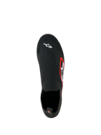 Alpinestars Tech Gaming-Schuhe, Sim-Racing-Schuhe, Schwarz, Draufsicht, nahtloses gestricktes Stretch-Obermaterial mit weißem Astar-Logo auf der Zehenpartie, rot umrandetes Logo an der Seite, leichtes sockenähnliches Design