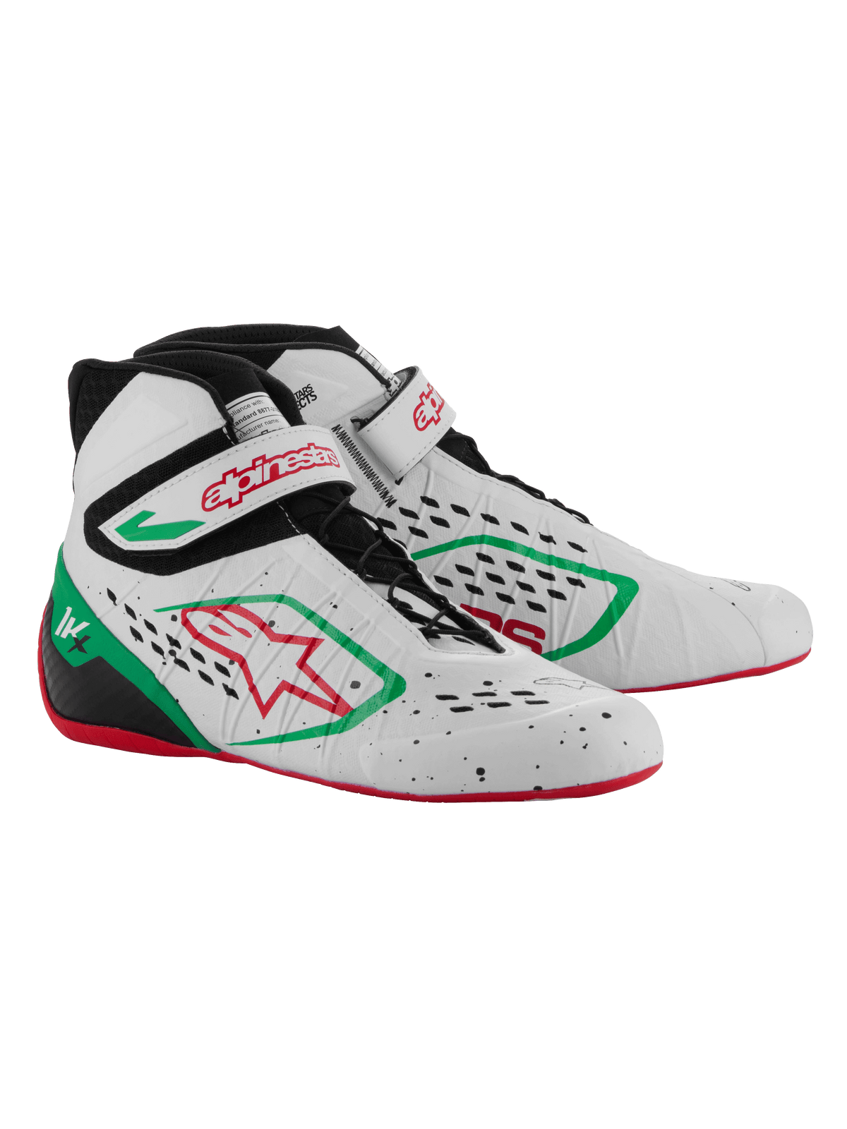 Alpinestars Tech-1 KX V3 Karting-Schuhe, Weiß, Grün und Rot, mit nahtlosem, thermoverschweißtem Obermaterial, lasergeschnittenen Perforationen, asymmetrischer Schnürung, Klettverschluss mit rotem Branding und einer dünnen roten Gummisohle.