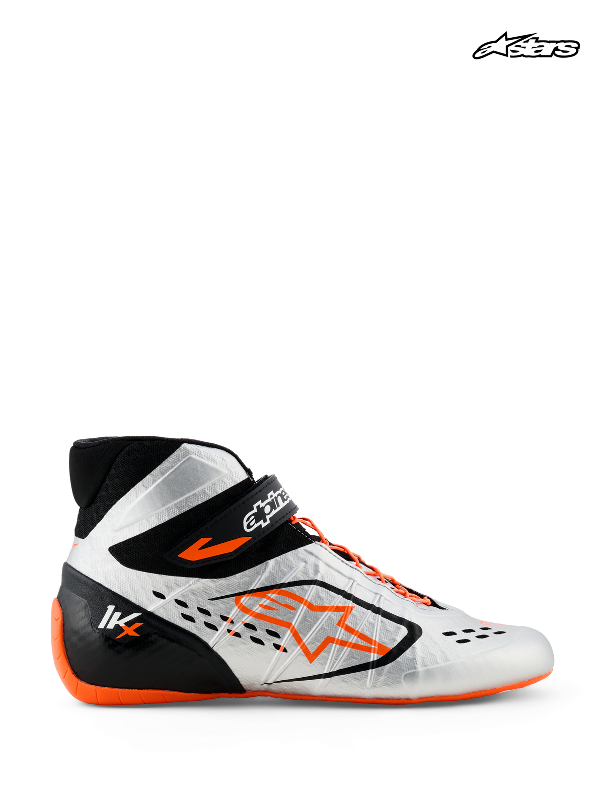 Alpinestars Tech-1 KX V3 Schuhe - FIA, Kart-Rennschuhe in Schwarz, Silber und Orange Fluo, Seitenprofil mit leichter thermisch verschweißter Konstruktion, asymmetrischer Schnürung und FIA-Homologationsdetails