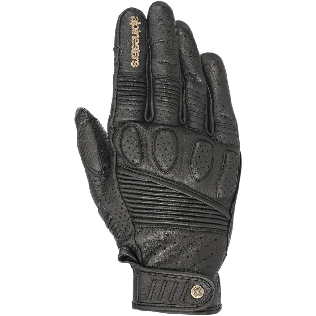 Alpinestars Crazy Eight Handschuhe, schwarze Motorradhandschuhe aus Leder, Akkordeon-Stretcheinsätze an den Fingern und am Handrücken, perforierte Knöchelpolsterung, hellbraunes Alpinestars-Logo auf dem Zeigefinger, verstellbarer Klettverschluss am Handgelenk mit kreisförmigem Logo-Detail.
