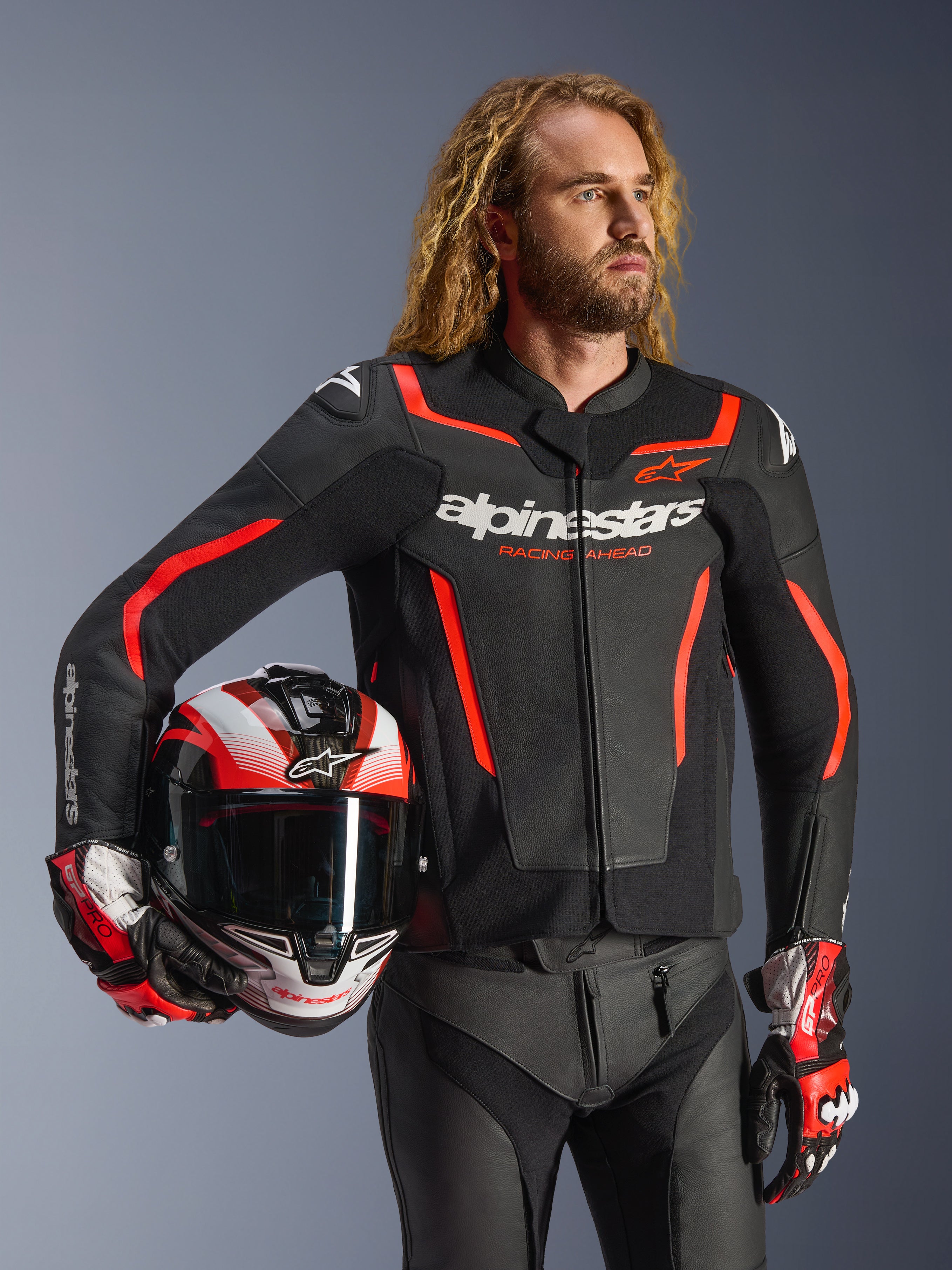 GP Force V2 Leather - Motorcycle Jacket | Alpinestars®