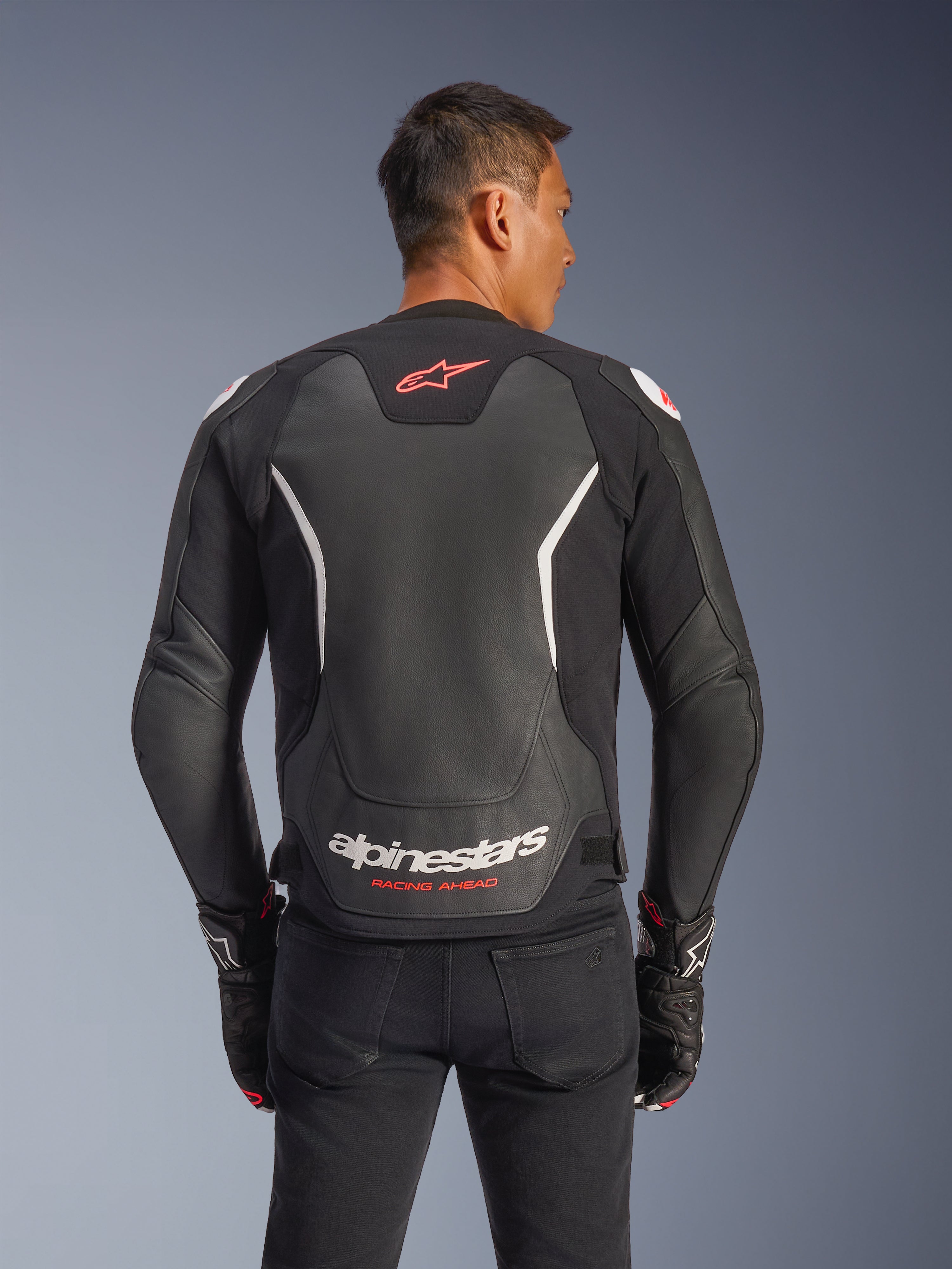 GP Force V2 Leather - Motorcycle Jacket | Alpinestars®