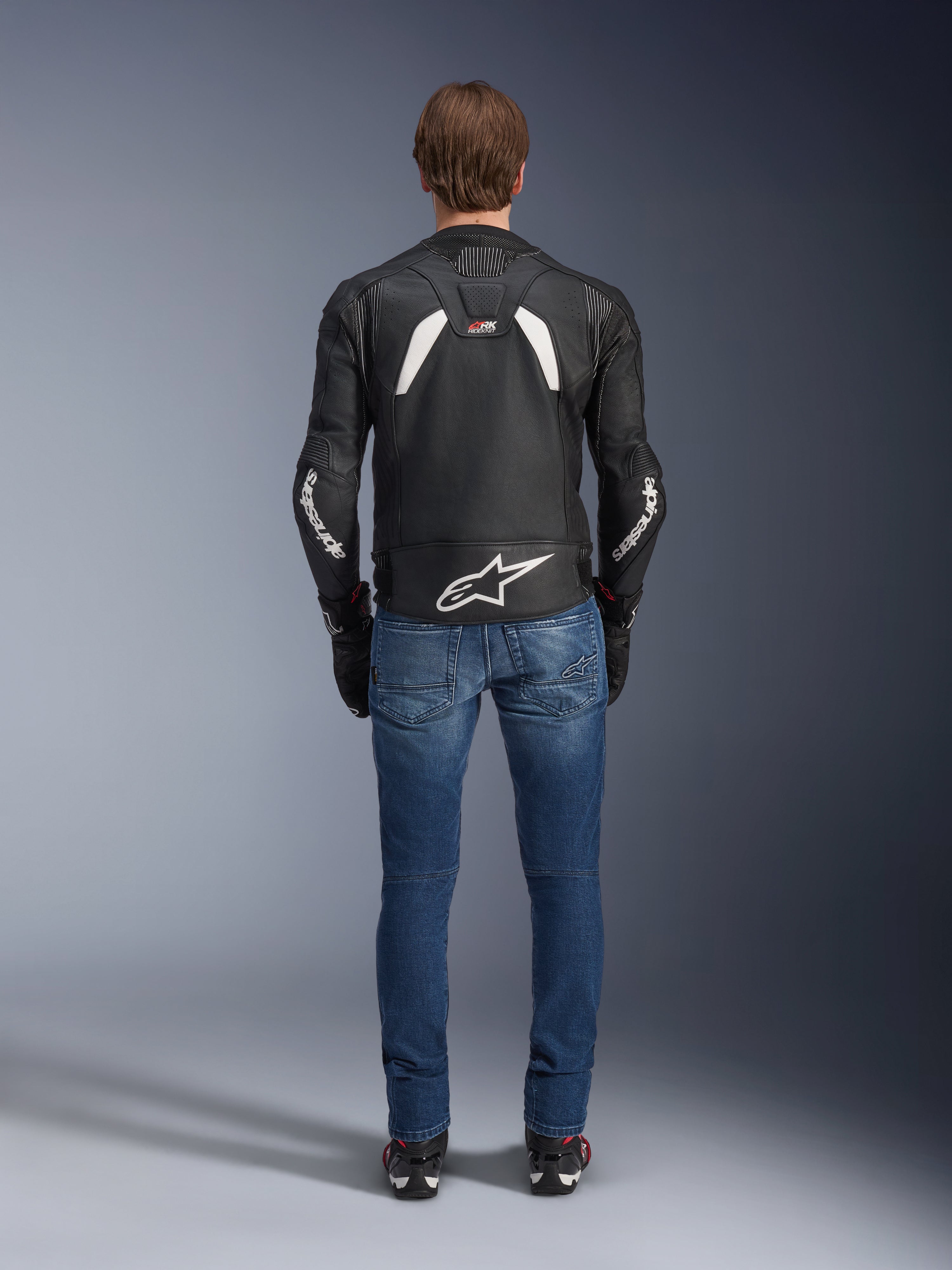 GP Plus R V4 Rideknit - Black White Motorcycle Jacket | Alpinestars®