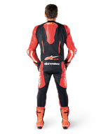 Alpinestars GP-R7 Lederkombi 1-Teiliger, Rückansicht mit Supertech R10 Aero-Höcker, Schwarz und Rot, für Racing und Road