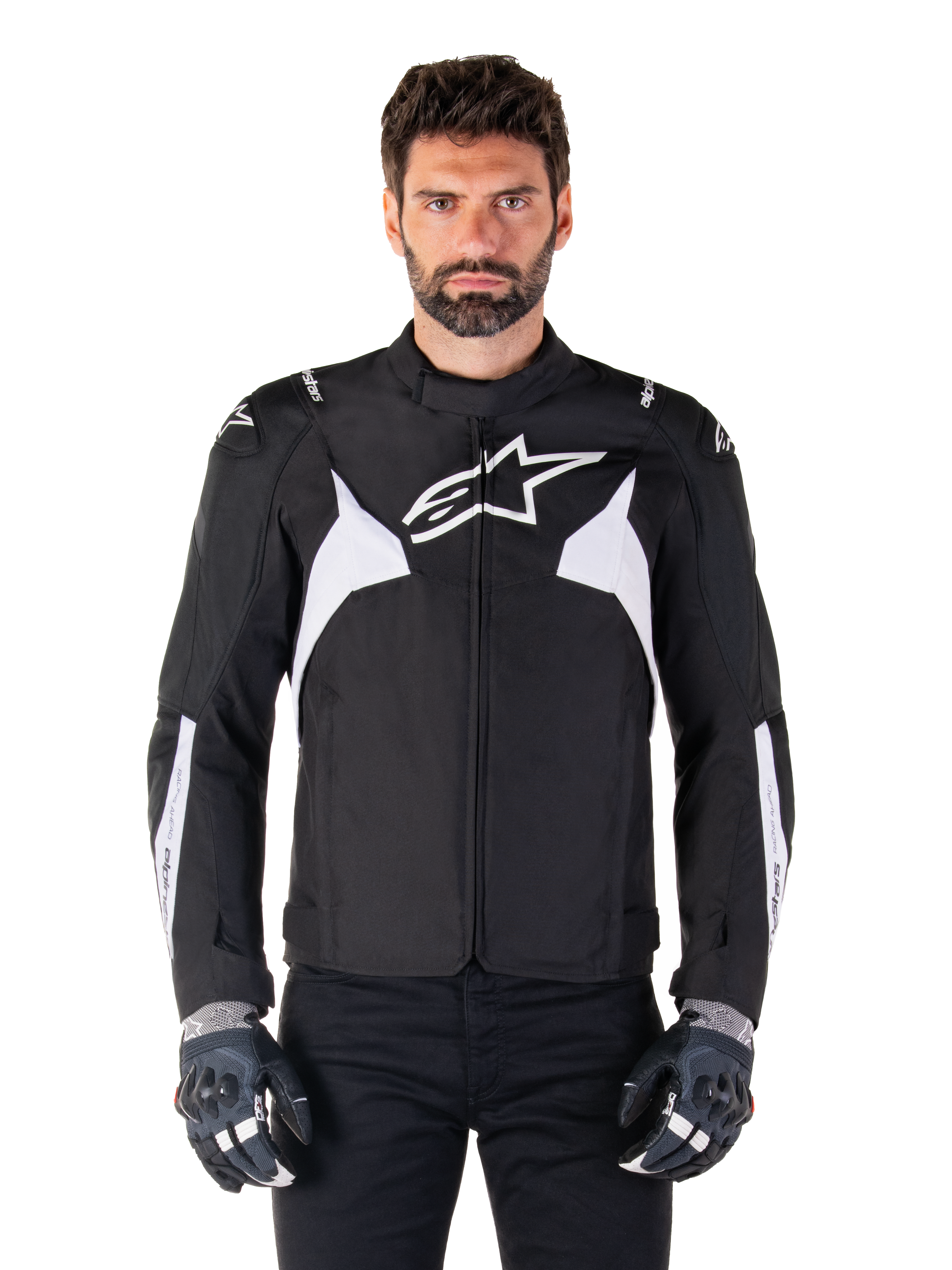Alpinestars T-Jaws V4 Waterproof Jacke, Schwarz und Weiß, sportliche Textil-Motorradjacke für Herren, mit weißem Stern-Logo auf der Brust, weißen Schulterakzenten und weißen Streifen an den Unterarmen, hochgeschlossener Kragen, athletische Passform für die Straße