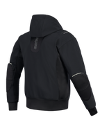 Alpinestars Moblast Wasserdichte Jacke, Rückansicht, Schwarz, urbaner Motorrad-Hoodie mit vertikalem Branding auf dem Rücken, technische Softshell- und Ripstop-Konstruktion mit fester Kapuze und externen Reißverschlüssen für Ellbogenprotektoren