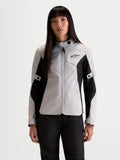 Alpinestars Stella C 1 Waterproof Jacke, Damen-Motorradjacke in Eisgrau und Schwarz, Vorderansicht an einem Model