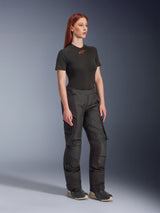 Woman Stella Andes V4 Drystar® Hose
