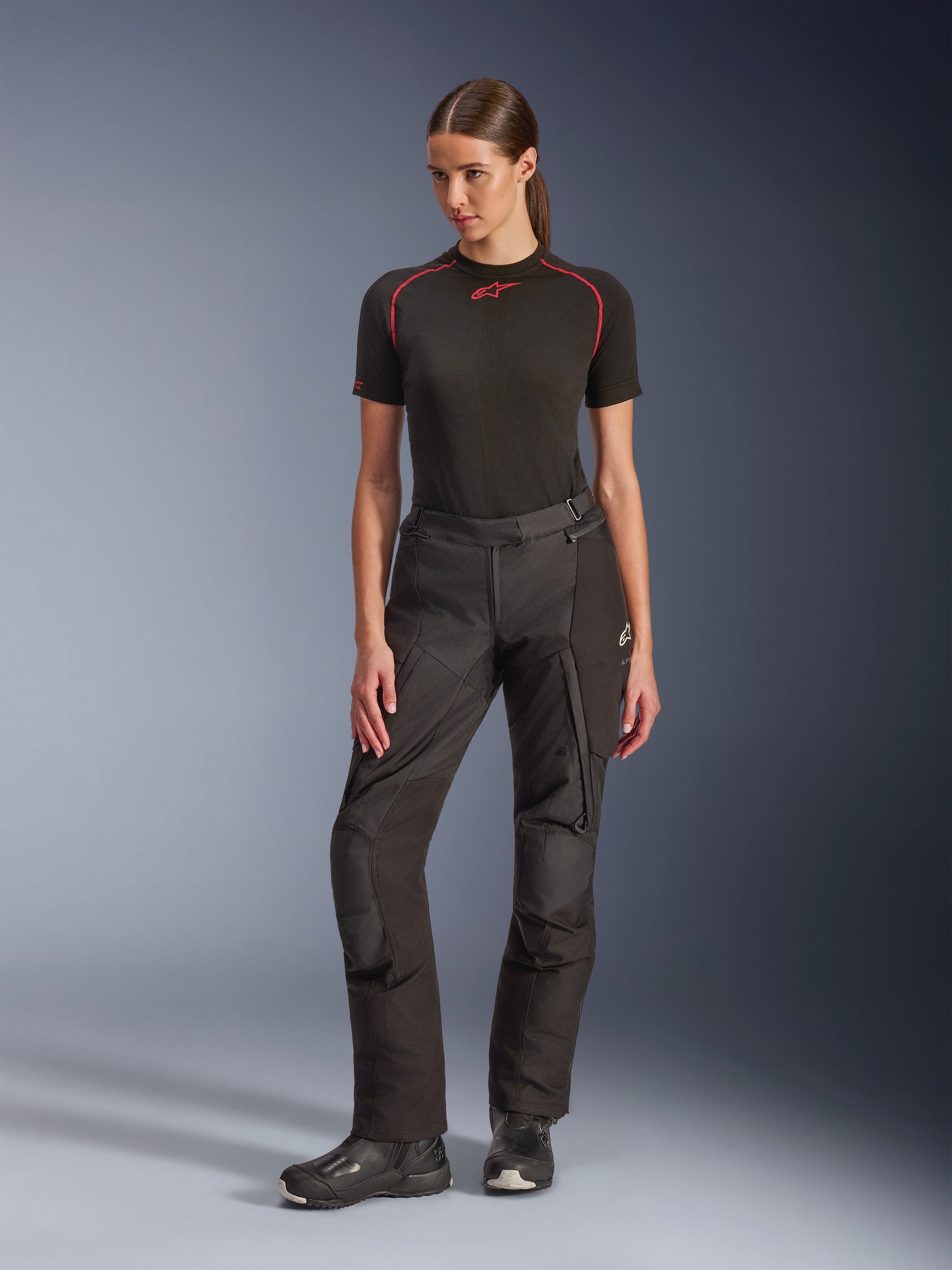 Woman Stella Andes V4 Drystar® Hose