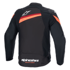 Alpinestars T-GP Plus R V4 Jacke, Rückansicht, Schwarz und Fluo-Rot, Sport-Motorradjacke aus Textil, mit weißem Alpinestars-Logo auf dem oberen Rücken und Branding am unteren Saum, diagonale rote Streifen über Schultern und Rücken, vorgeformte Ärmel