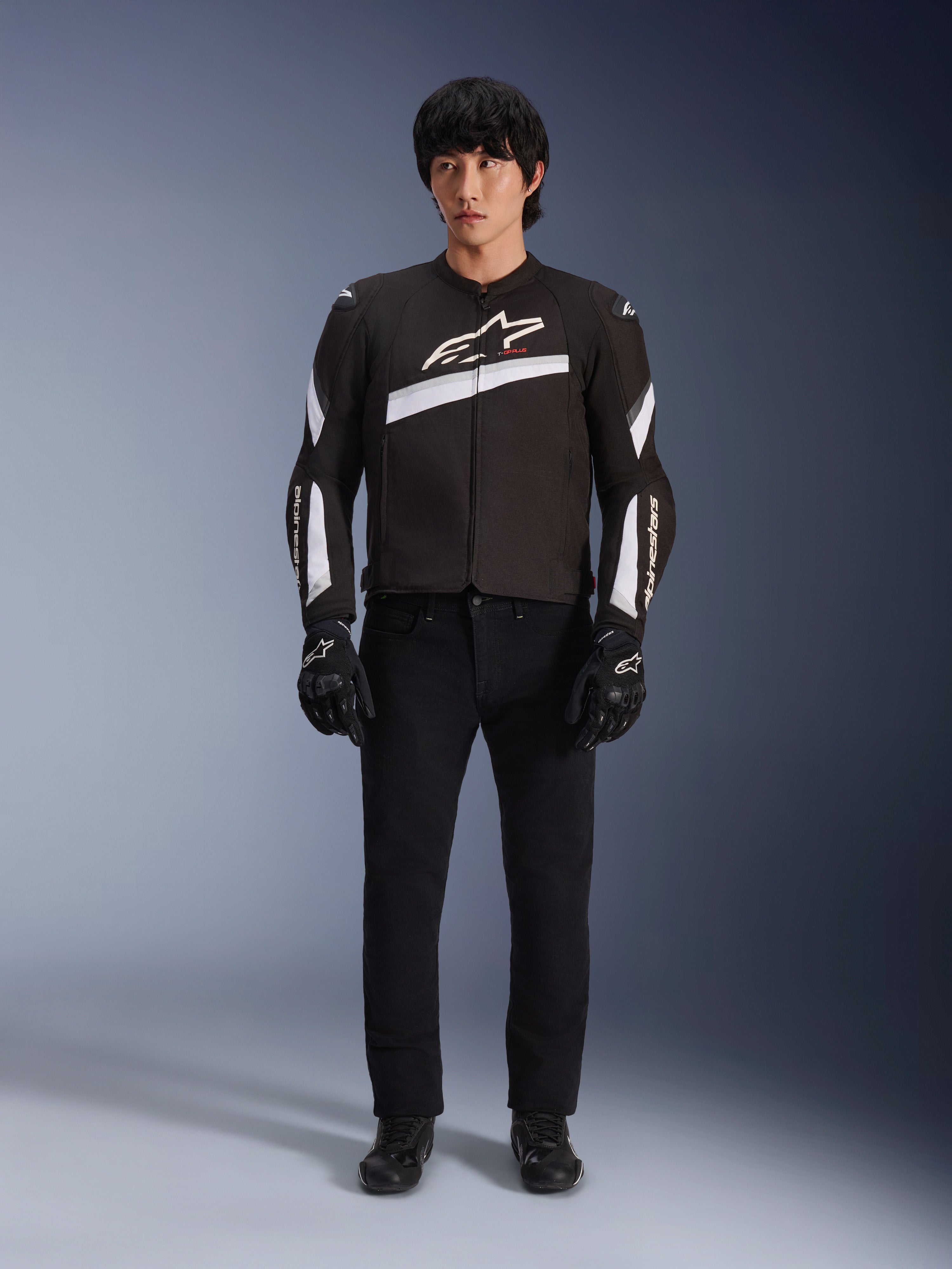 T-GP Plus R V4 - Black Motorcycle Jacket | Alpinestars®
