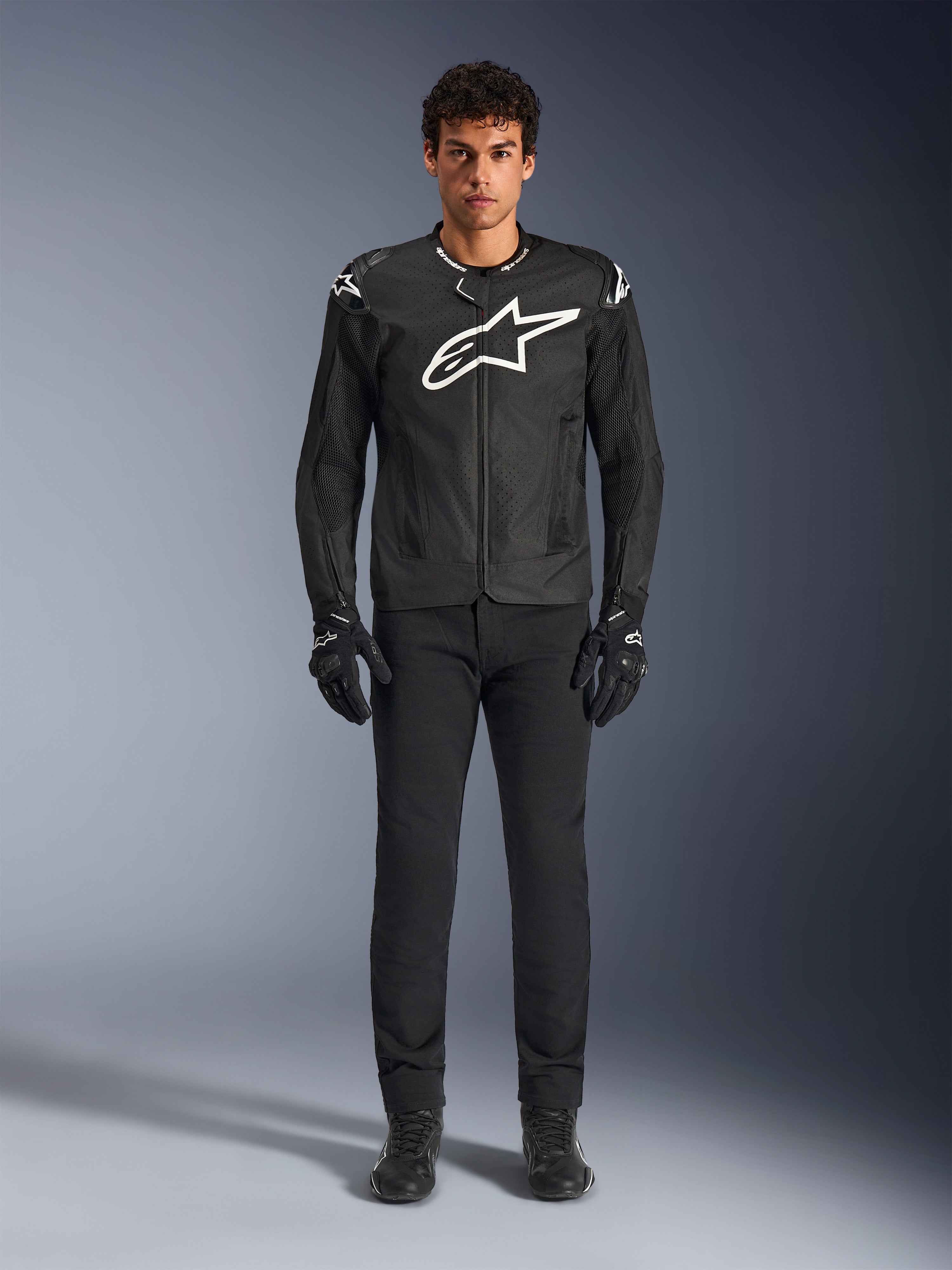 T-GP Air Jacket - Black Motorcycle Textile Jacket | Alpinestars®
