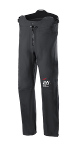 Alpinestars AMT Storm Gear Drystar XF Hose, Motorrad-Tourenhose, Schwarz, Wasserdicht, Atmungsaktiv, Vorderer Reißverschluss, Verstellbarer Bund mit höher geschnittenem Rücken, Strapazierfähige Konstruktion, Rot-weißes AMT-Logo