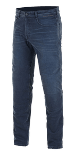 Alpinestars Radium Jeans AND Radium Plus Denim-Hose, Herren-Motorradjeans für Urban-Einsätze, Dunkelblau, abriebfester Cordura-Stretch-Denim mit Bio-Flex Knieprotektoren für optimalen Schutz.