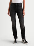 Stella Flex Ast 5 Denim Hose Short von Alpinestars, Damen-Motorradjeans in Schwarz Washed, mit einlagigem Tech-Denim und Nucleon Flex Plus Protektion, getragen von einem weiblichen Model