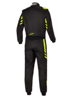 Alpinestars GP Race V3 Anzug FIA, Rennanzug, Schwarz und Neongelb, Rückansicht mit neongelben Akzenten an den Schultern und Beinen, kleines gelbes Logo am unteren Rücken und FIA-Zertifizierungsetikett am Kragen.