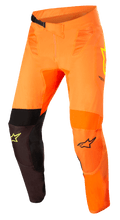 Alpinestars Supertech Blaze Hose, Motocross-Hose, Orange mit schwarzen und neongelben Akzenten, mit atmungsaktiven Mesh-Einsätzen, verstärkten 3D-Leder-Kniebereichen, verstellbarem Ratschen-Hüftgurt, strapazierfähige Leichtbauweise für Offroad-Performance