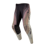 Alpinestars 2024 Techstar Pneuma Hose, Motocross-Hose, Dark Sand, Iron Dust und Grau, mit wellenförmigem Color-Block-Design, Alpinestars Stern-Logos, schwarzen verstärkten Knieeinsätzen und lasergeschnittenen Perforationen, strapazierfähige Offroad-Rennausrüstung