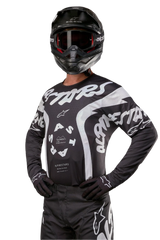 Racer Hana Trikot 2024