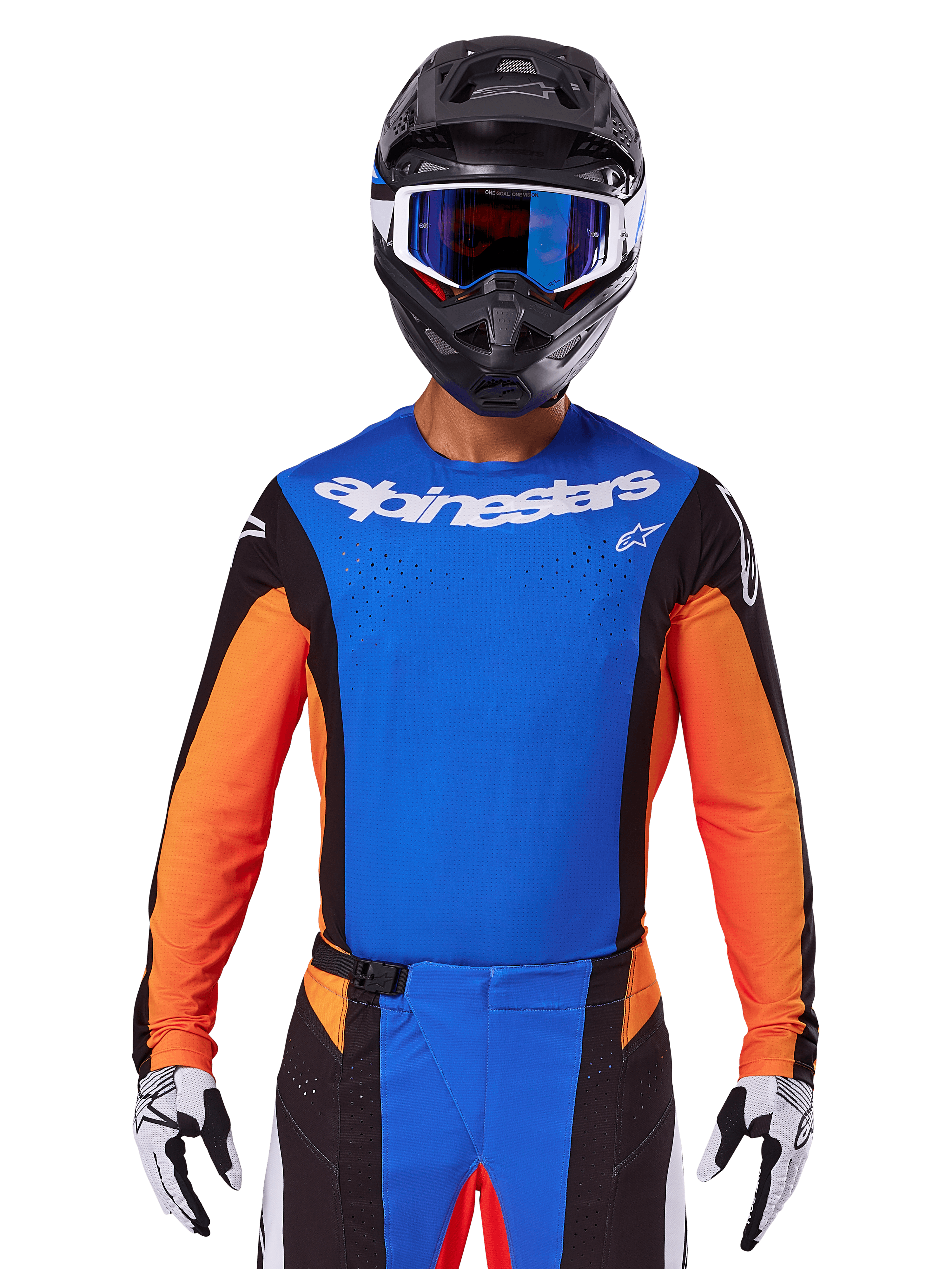 Alpinestars 2025 Techstar Melt Trikot, Motocross-Jersey, Blau und Orange mit schwarzen Seiteneinsätzen, getragen mit schwarzem Helm und blauer Brille, mit atmungsaktiven lasergeschnittenen Perforationen auf der Brust, athletische Rennpassform für Offroad-Performance