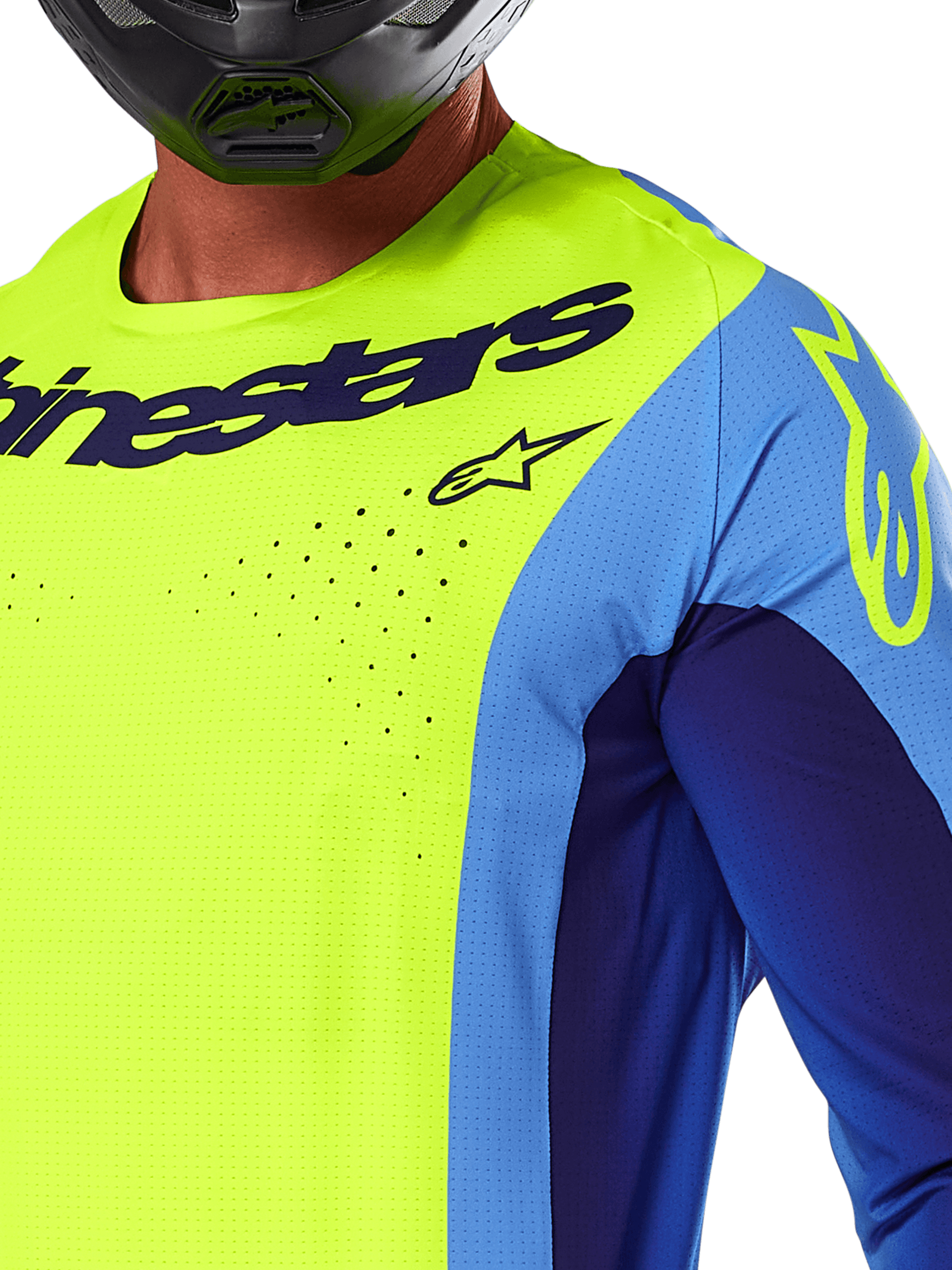 Alpinestars 2025 Techstar Melt Trikot, Motocross-Trikot, Gelb Fluo und Blau, Nahaufnahme mit lasergeschnittenen Belüftungslöchern und marineblauem Branding, getragen von einem Fahrer mit schwarzem Helm, Performance-Ausrüstung für Offroad-Rennsport