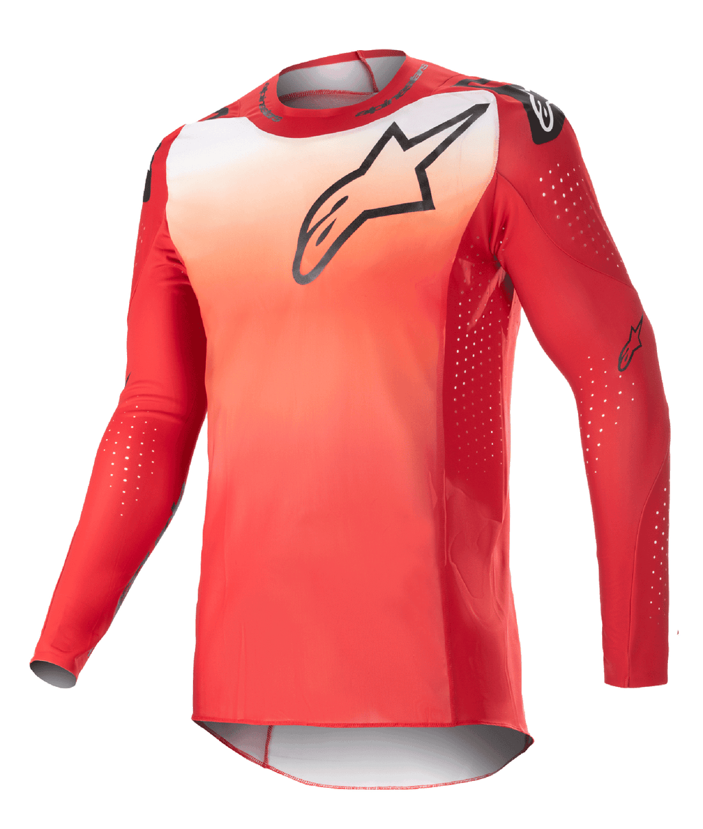 Alpinestars 2023 Supertech Risen Jersey, Langarm-Motocross-Jersey, Farbverlauf in Mars-Rot und Weiß, schwarzes Astars-Logo auf der Brust, perforierte Ärmel mit weißen Belüftungspunkten, athletische Rennpassform für Offroad-Performance