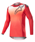 Alpinestars 2023 Supertech Risen Jersey, Langarm-Motocross-Jersey, Farbverlauf in Mars-Rot und Weiß, schwarzes Astars-Logo auf der Brust, perforierte Ärmel mit weißen Belüftungspunkten, athletische Rennpassform für Offroad-Performance