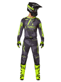 2025 Racer Hollow Bekleidungsset