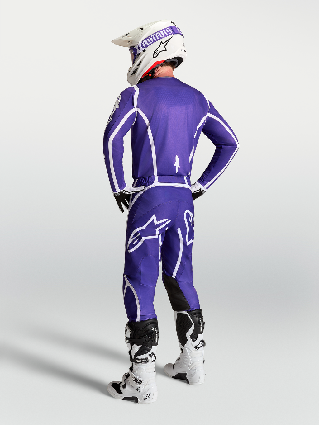 Alpinestars Fluid Apex V2 Trikot, Motocross-Ausrüstung in Blau und Weiß, Rückansicht mit sportlicher Passform.