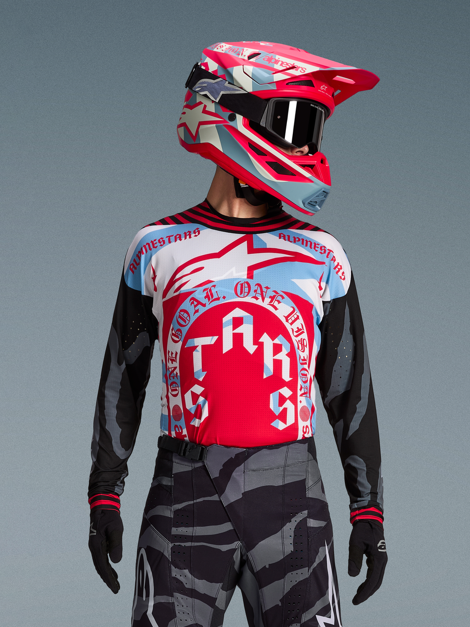 Techstar Trikot Limited Edition Beast Coast, rot-weiß-blaues Motocross-Trikot mit markanten Grafiken und passendem Helm.