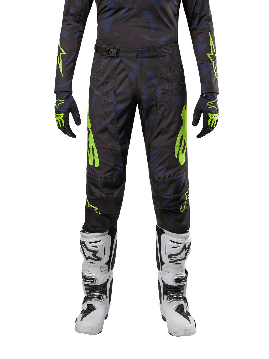 Alpinestars 2024 Techstar Rantera Hose, Motocross-Hose, Schwarz, Navy und Neongelb, getragen mit passendem Langarm-Trikot, Handschuhen und weißen Motocross-Stiefeln, mit auffälligen neongelben Akzenten und abstraktem dunklem Muster.