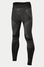 Alpinestars Ride Tech Unterteil Winter, Motorrad-Basisschicht-Hose, Schwarz und Grau, mit Dual-Density-Strickeinsätzen und strukturierten Mustern, nahtlose Konstruktion, Alpinestars-Logos am Bund und an den Schienbeinen, entwickelt für Fahrten bei kaltem Wetter