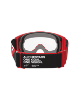 Alpinestars Vision Goggles OTG, Motocross-Brille, Rot und Schwarz mit klarer Linse, Rückansicht zeigt schwarzes Band mit „ALPINESTARS ONE GOAL. ONE VISION.“ Text, dicker mehrschichtiger Gesichtsschaum und roter flexibler Rahmen für Brillenträger