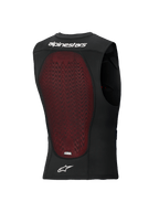 Alpinestars Bionic Plasma LT Schutzweste, Rückansicht, schwarzes atmungsaktives Mesh mit großem rotem Nucleon PLASMA Rückenprotektor, weißer Alpinestars-Schriftzug und Logo, konzipiert für Offroad- und Motocross-Aufprallschutz