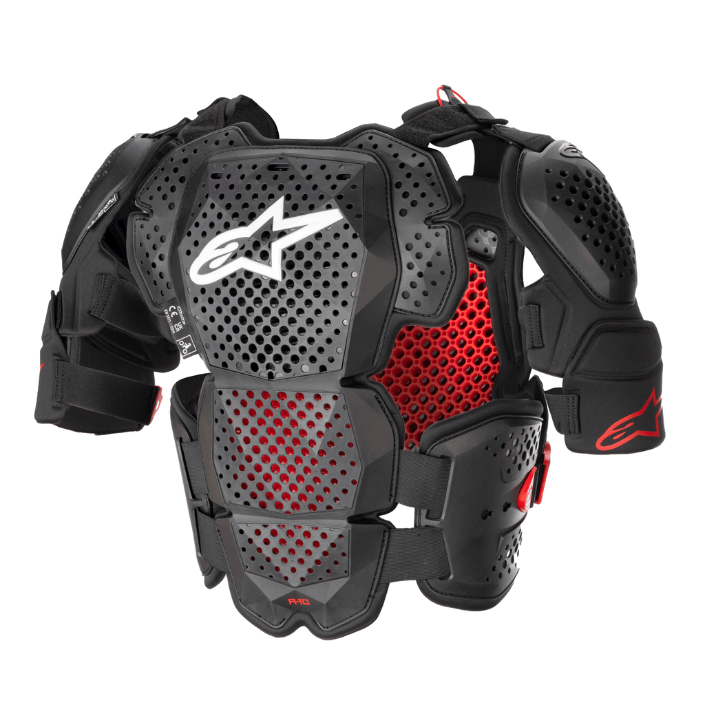 Alpinestars A-10 V2 Vollbrustschutz, Motocross-Brustpanzer, Anthrazitschwarz und Rot, mit perforierten Brust- und Schulterplatten, rotem Wabenfutter, weißem Alpinestars-Logo in der Brustmitte, ultraleichte Schutzausrüstung