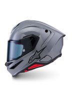 Alpinestars S-R7 Helm, glänzender Motorradhelm in Grau, getöntes Visier, Kohlefaserverbundschale, ECE-zertifiziert und schwarzes Alpinestars Logo in der Seitenansicht