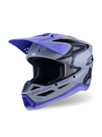 Alpinestars S-M3 Jettson Helm ECE 22.06, Motocross-Helm, Grau, Lila und Schwarz glänzend, Dreiviertelansicht von vorne mit lila Helmschirm, schwarzen Markenakzenten und mehreren Belüftungsöffnungen für Offroad-Performance.
