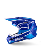 Yamaha S-M3 Jugend-Motocross-Helm, Motocross-Helm, Blau Weiß Glänzend, Seitenprofil-Ansicht, mit markantem Yamaha-Branding am Kinnschutz und Alpinestars-Stern-Logo, schlanke aerodynamische Schale mit mehreren Belüftungsöffnungen und integriertem Visier.